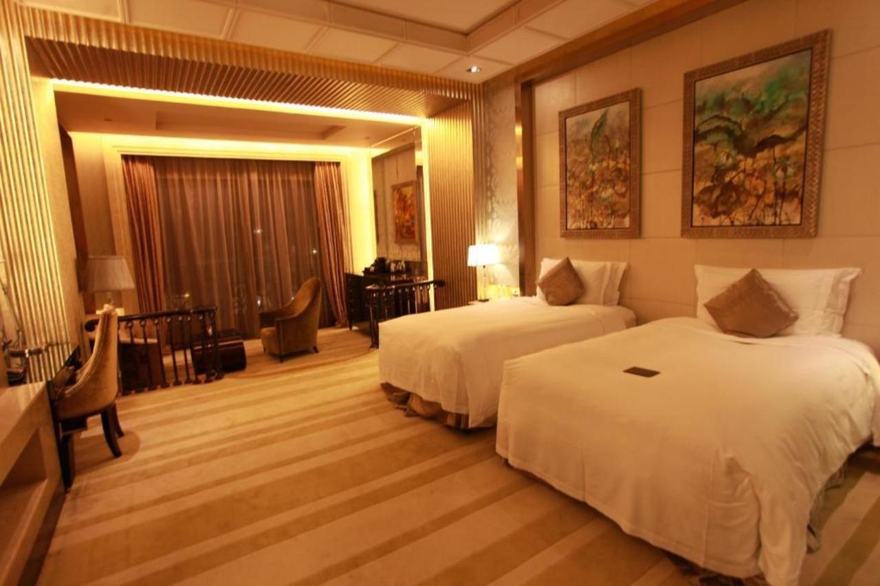 Chateau Star River Pudong Xangai Exterior foto